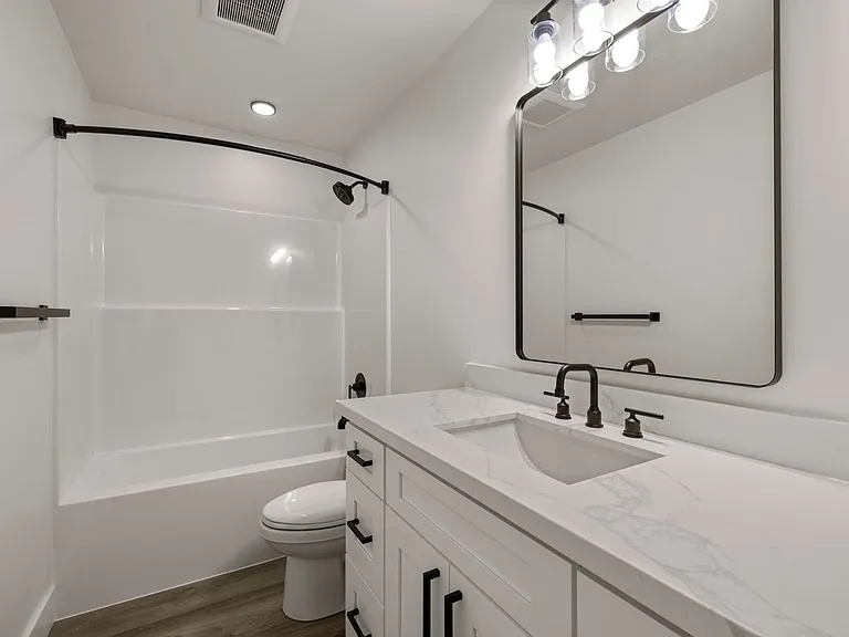 1129 Fawcett Ave #C — Photo 10