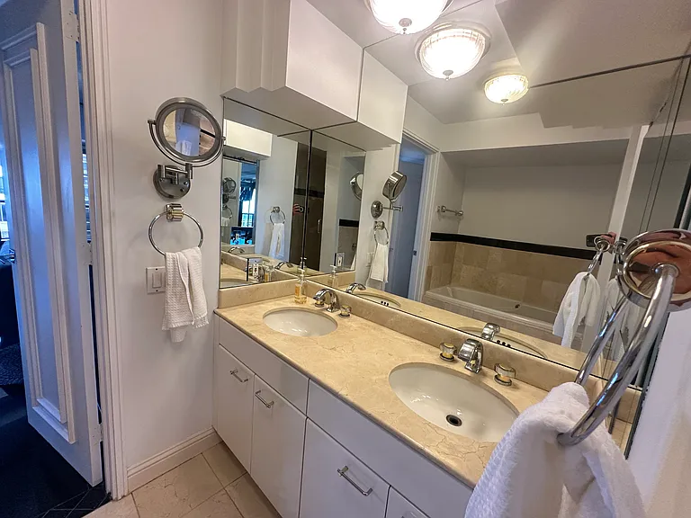 100 Harbor Dr #2206 — Photo 19