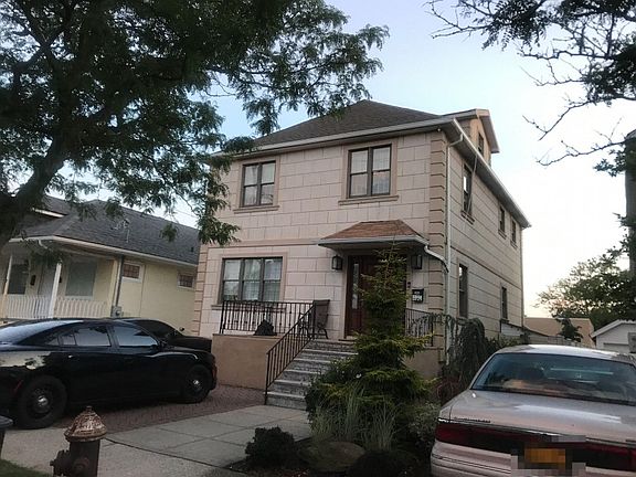 3rd image of 433 Beach 145th St