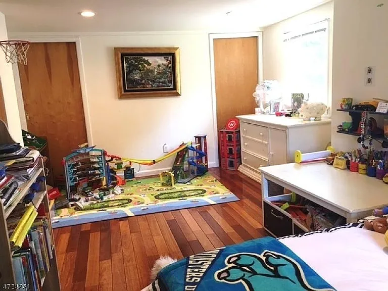 25 Preston Dr — Photo 6