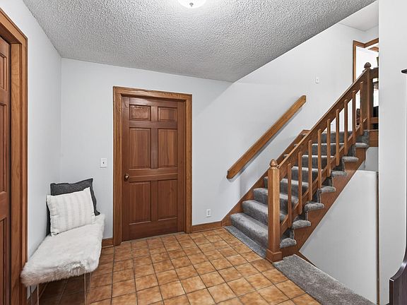 3rd image of 23045 Plateau Dr