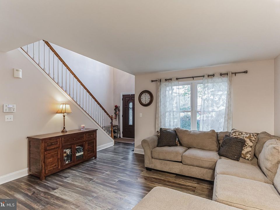 1209 Loney St, Philadelphia, PA 19111 Zillow