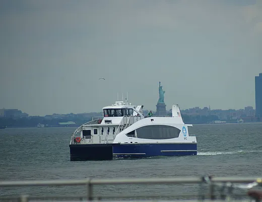 Rented by Norman Raindel, LREB | media 23