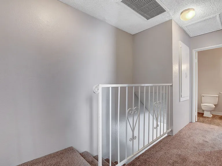 Green Tree Apartments — Photo 19