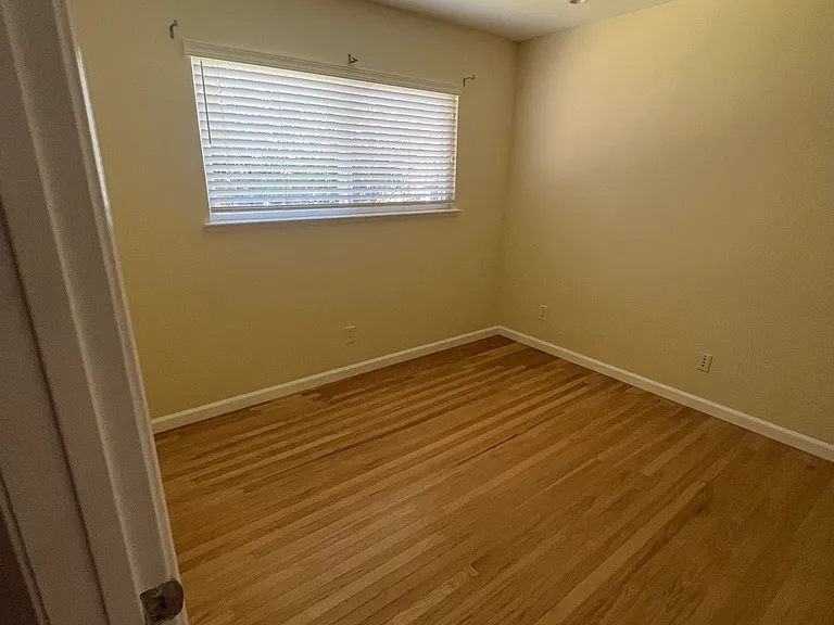 2226 Cactus St — Photo 18