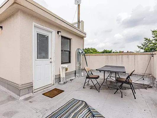 Rented by Cityside Rentals Corp | media 2