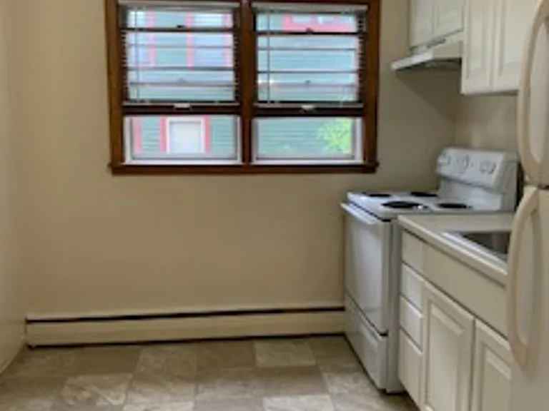 417 Grand Ave #1-11 — Photo 7