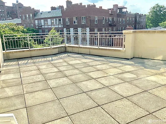 Rented by Oxford Property Group | media 28