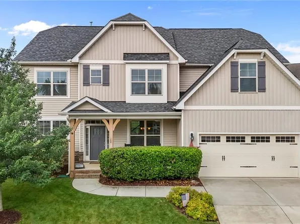 184 Elgin Ct, Burlington, NC 27215