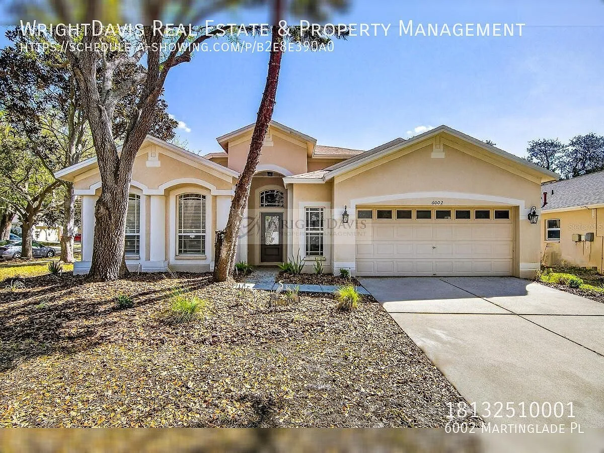 Fully Renovated 4BR/3BA Home in Desirable FishHawk Ranch — Photo 1