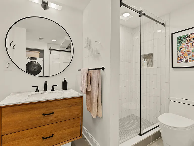2370 Champlain St NW #21 — Photo 17