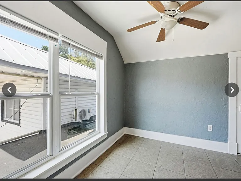 N Clyde Ave — Photo 9