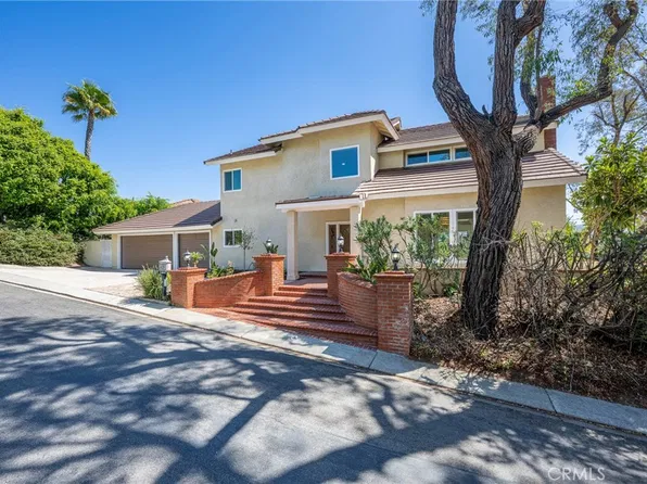 9821 Sunrise Ln, Santa Ana, CA 92705
