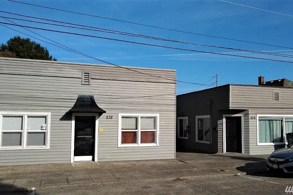 1st image of 836-838 8th St