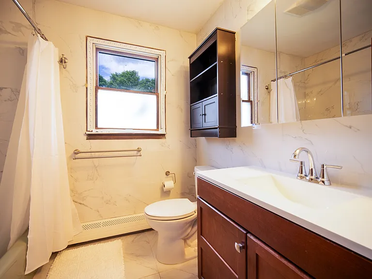 37 Manners Ave #2 — Photo 9