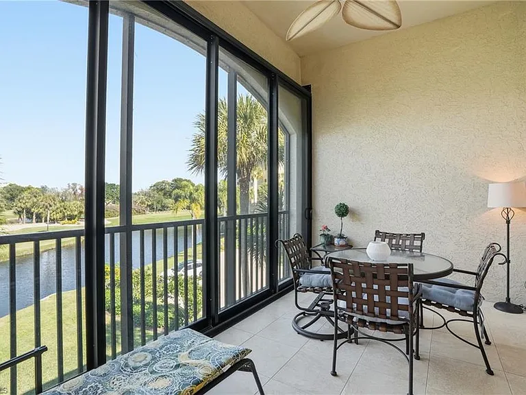 7048 Pelican Bay Blvd #C-302 — Photo 35