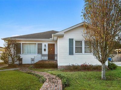 534 E William David Pkwy, Metairie, LA, 70005