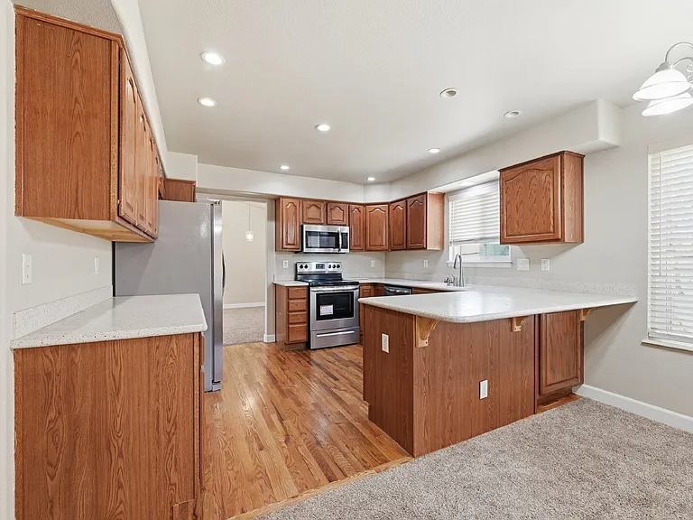 7338 Allens Park Dr — Photo 11