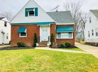 1883 Warrensville Center Rd, South Euclid, OH 44121