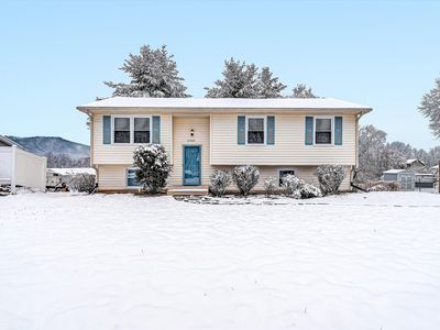 4760 Lantern St, Roanoke, VA, 24019