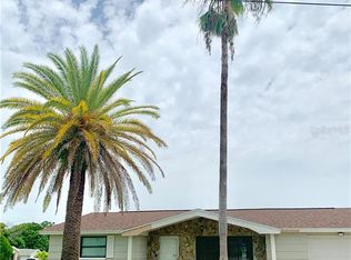 1504 Plum Tree Rd, Holiday, FL 34690