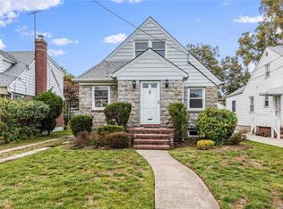 41 Georgia St, Valley Stream, NY 11580