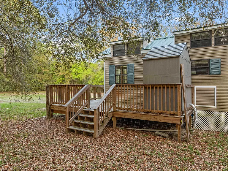 1683 County Highway 83A W — Photo 34