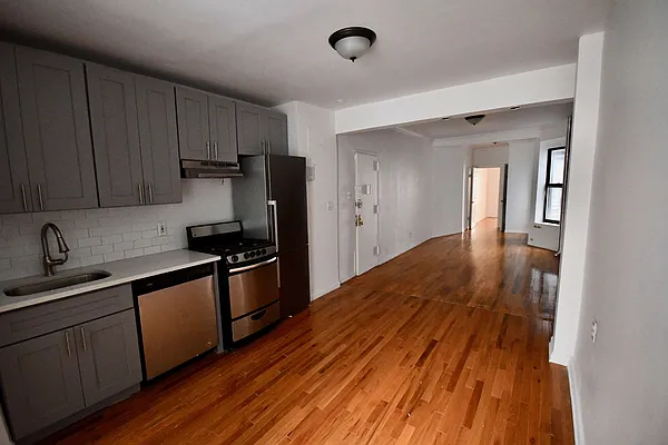 Rented by Kelleher & Rosenberg Realty Services LLC | media 2