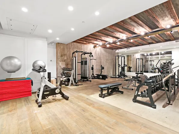 345 West 14th Street 3E image 9 of 10