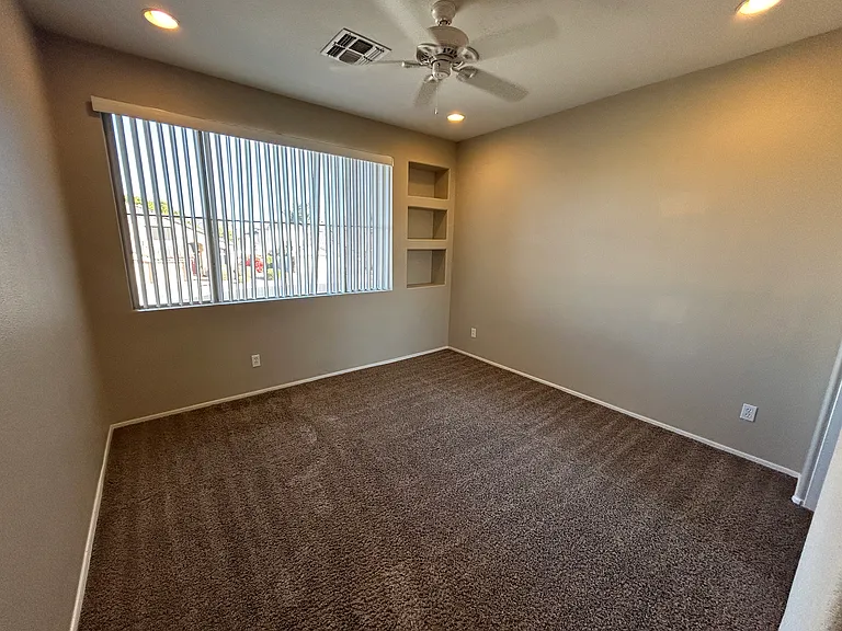 5163 W Village Dr — Photo 42