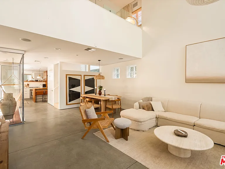 27 Paloma Ave — Photo 6