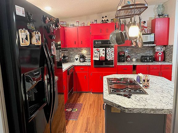 5th image of 1713 Douglas Ave #63