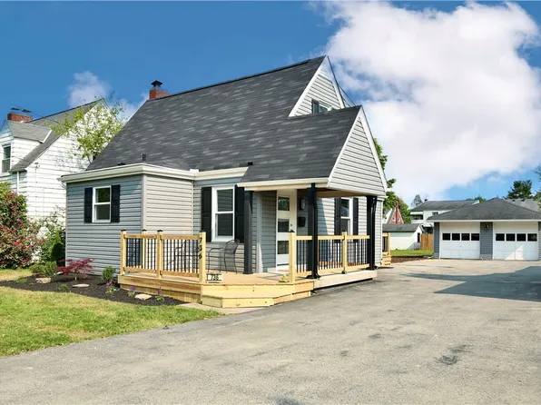 736 Caldwell Ave, New Kensington, PA 15068