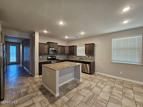 4th image of 3980 Desert Nomad Dr