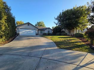 1146 E Buena Vista Avenue, Visalia, CA 93292