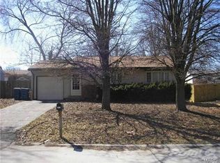 11054 Wilwood Dr, Maryland Heights, MO 63043
