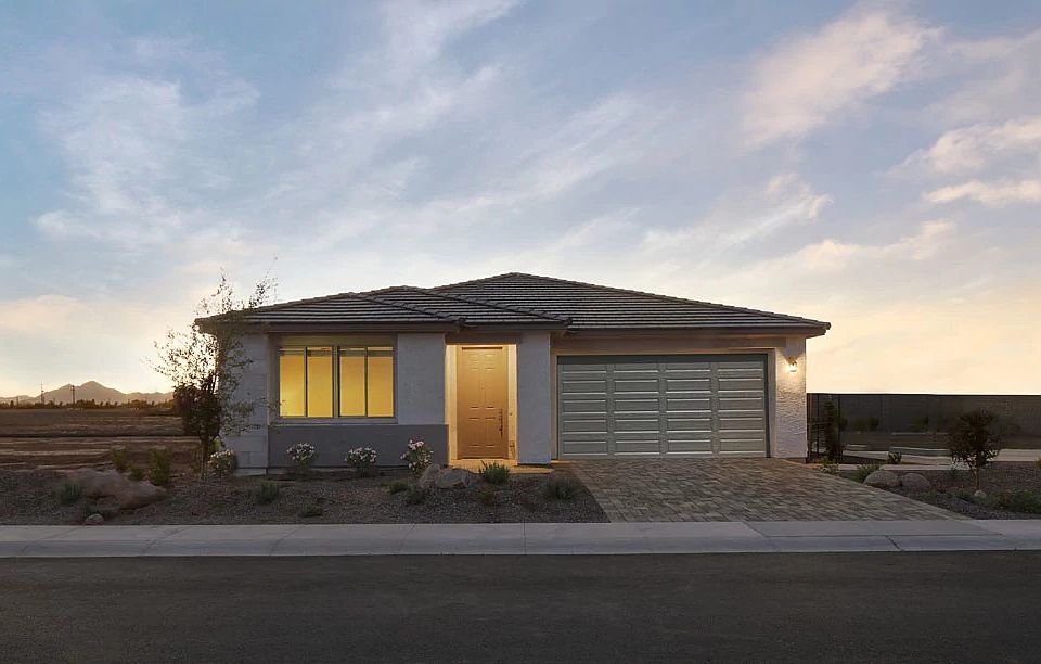 Estrella Crossing - Violet Interior Image 1