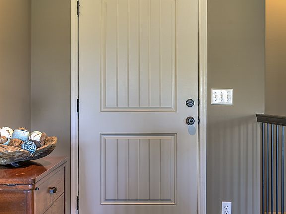 4th image of 21339 Blackstone Cir