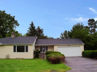 102 Orrick Rd, Syracuse, NY 13214