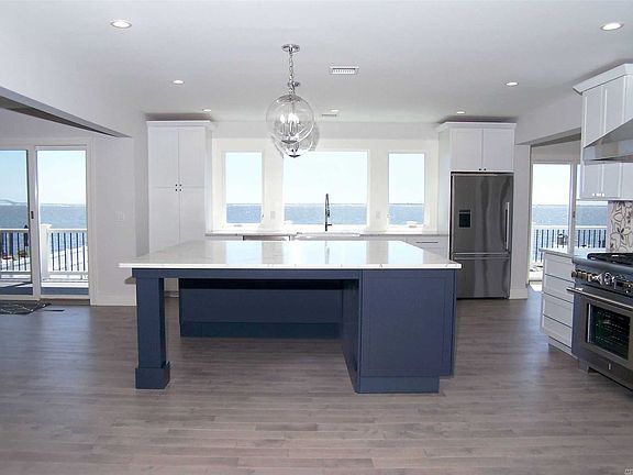 4th image of 19 E Shore Dr