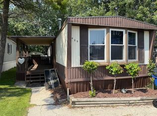 1599 N Port Washington Rd #N29, Grafton, WI