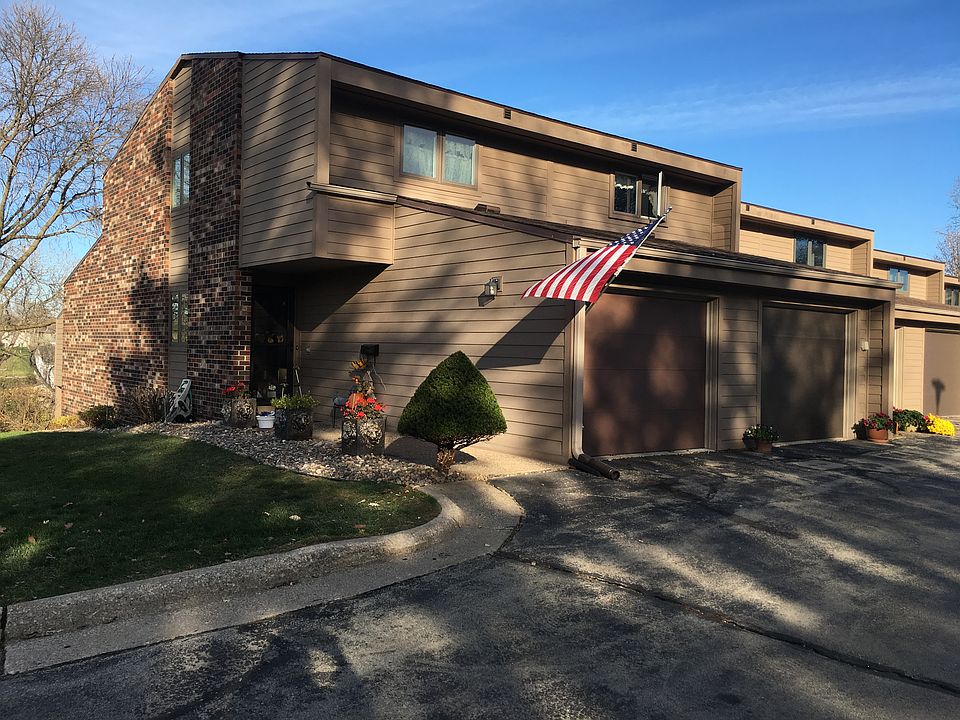 End unit, great sun exposure