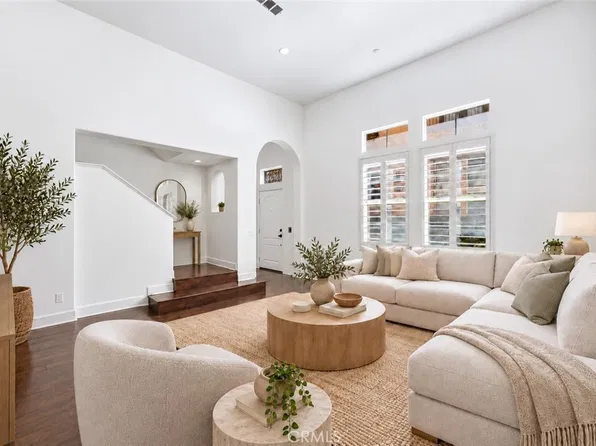 4452 Owens St Unit 104, Corona, CA 92883