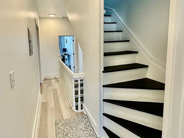 227 Ella St — Photo 19