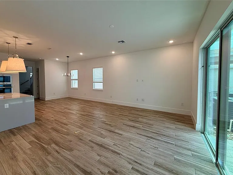 12438 Clear Sapphire Dr — Photo 14