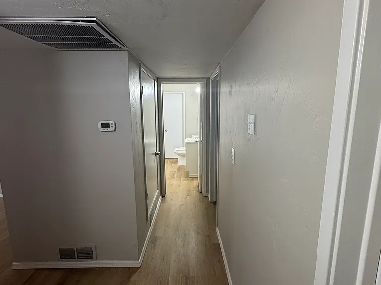 3537 N Jackson Ave — Photo 5