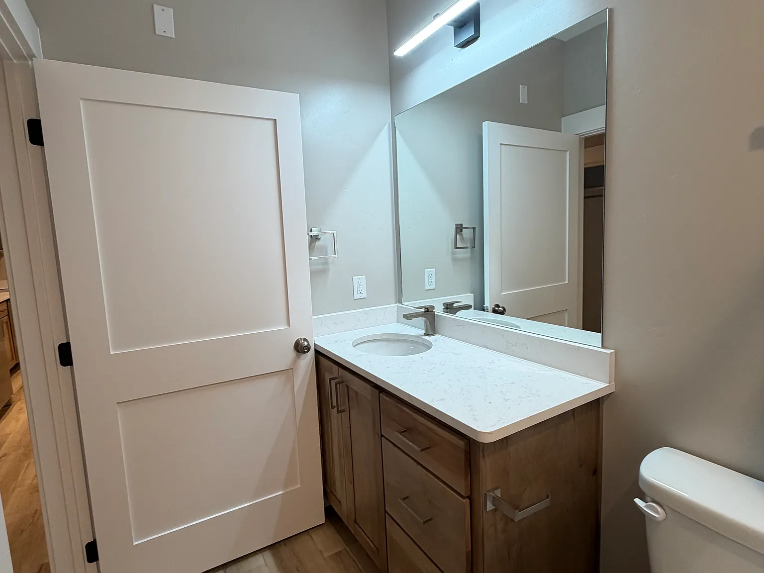 2 bed, 763 sqft, $1,350 — Photo 3