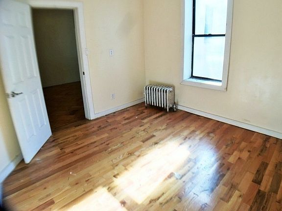5th image of 3013 Newkirk Ave #4