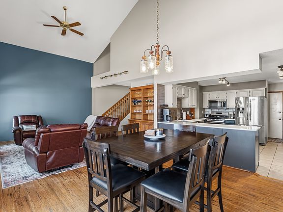 5th image of 5910 Aspen Cir