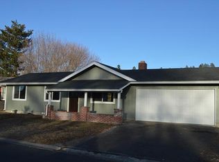 1017 Merryman Dr, Klamath Falls, OR